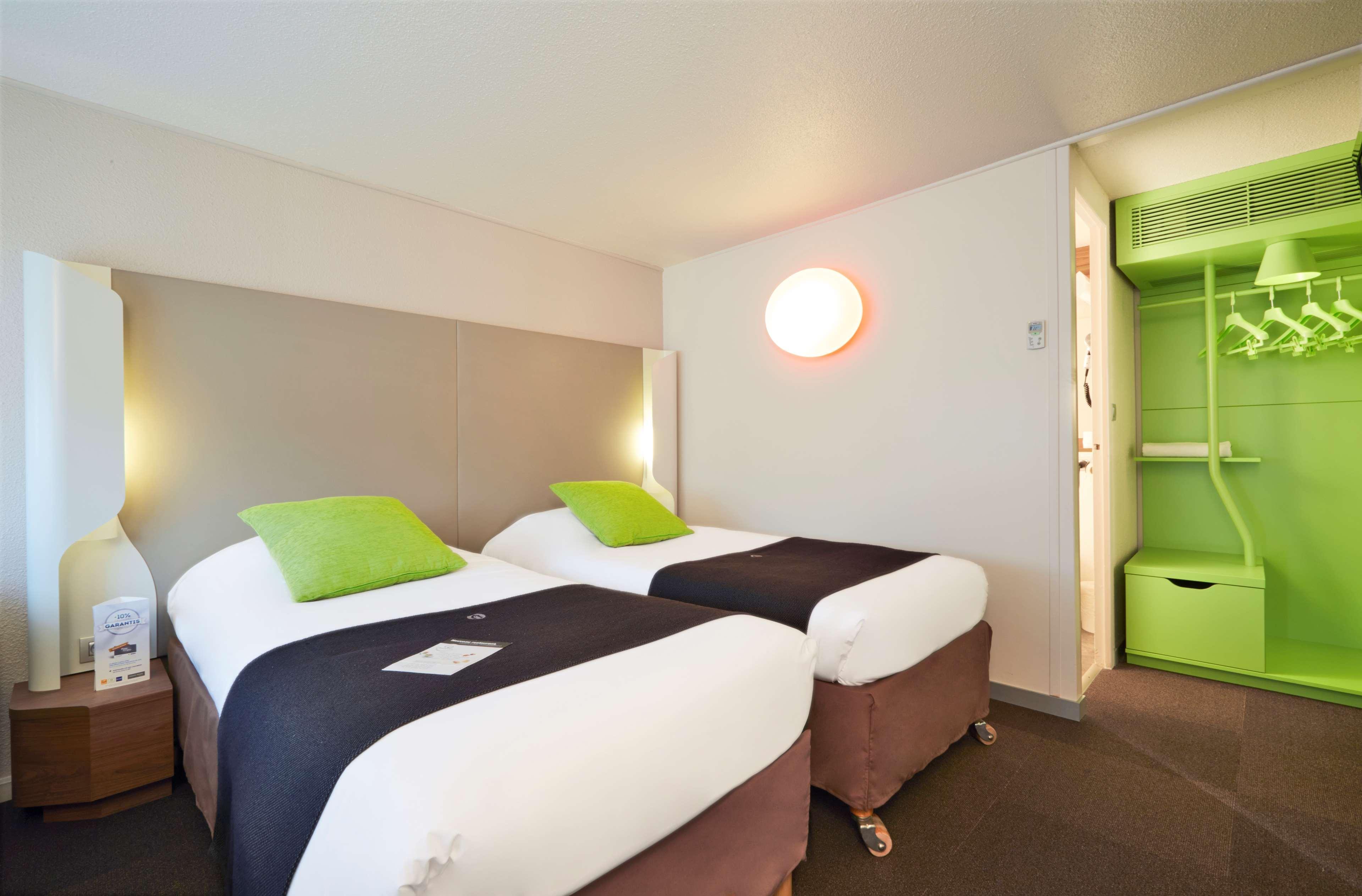 Campanile Orange Centre Sortie 21 Sur A7 A9 Hotel Luaran gambar