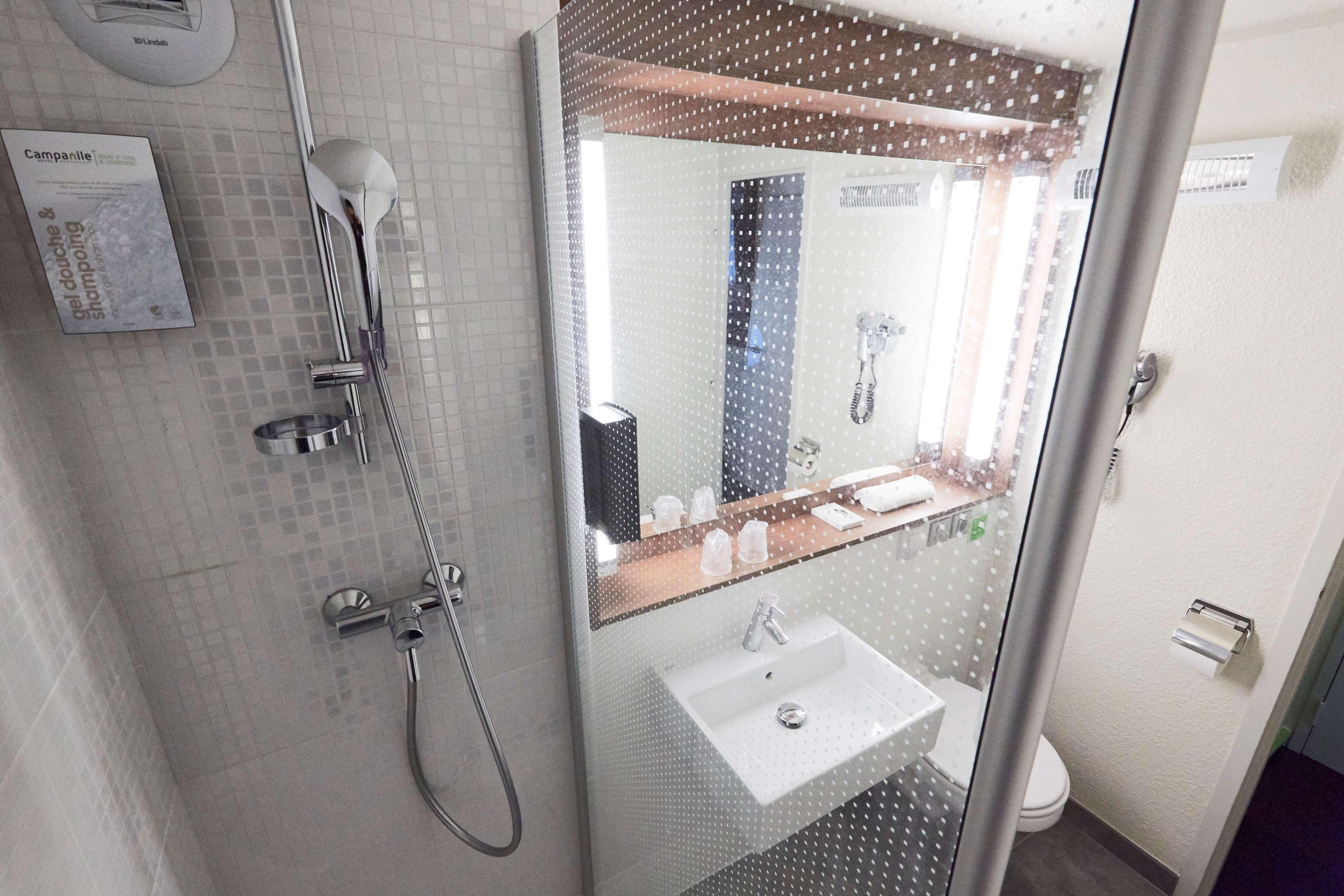 Campanile Orange Centre Sortie 21 Sur A7 A9 Hotel Luaran gambar