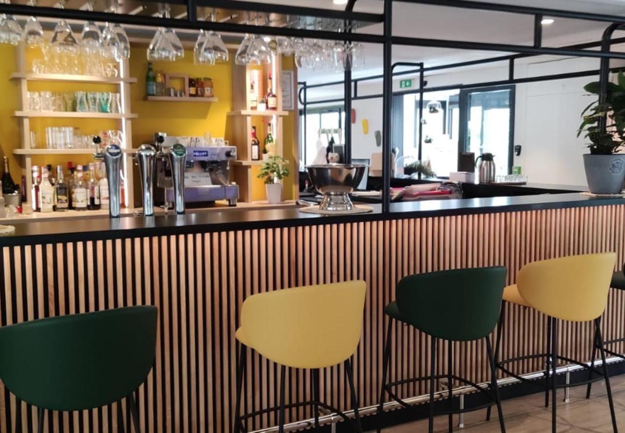 Campanile Orange Centre Sortie 21 Sur A7 A9 Hotel Luaran gambar