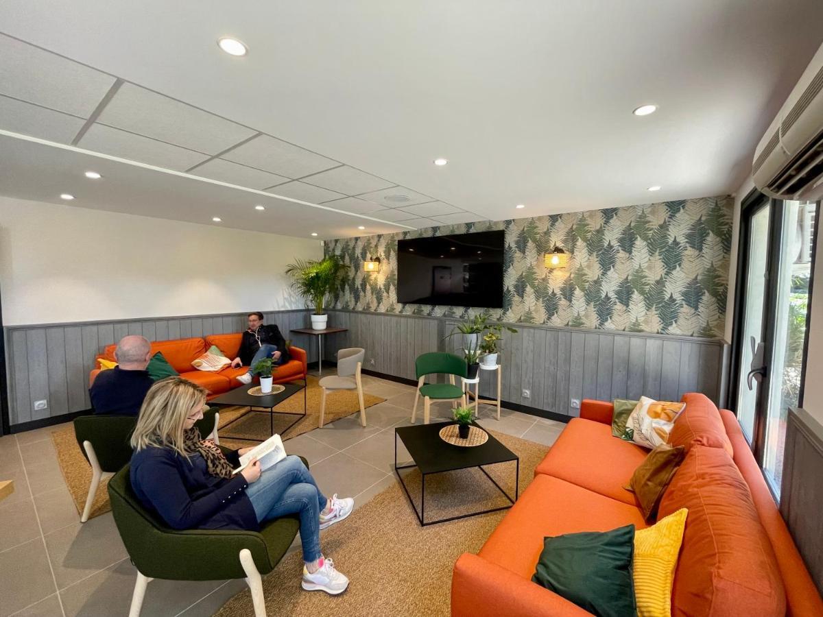 Campanile Orange Centre Sortie 21 Sur A7 A9 Hotel Luaran gambar