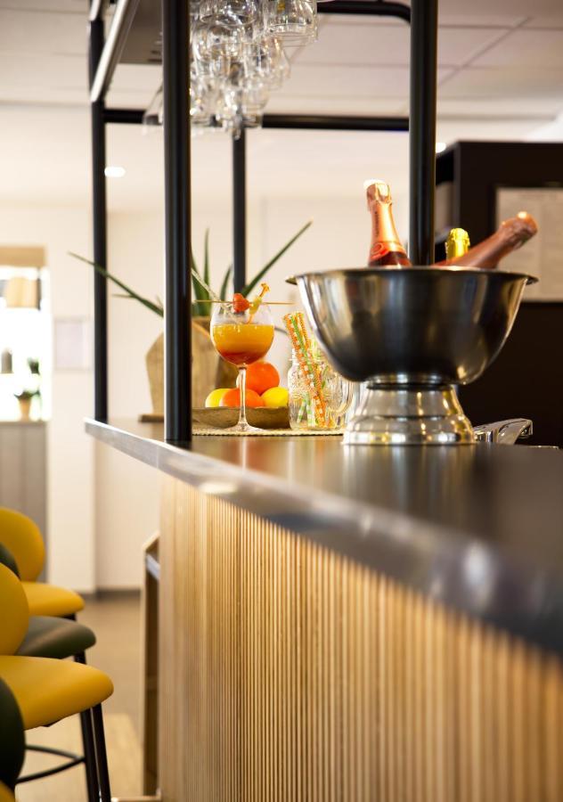 Campanile Orange Centre Sortie 21 Sur A7 A9 Hotel Luaran gambar